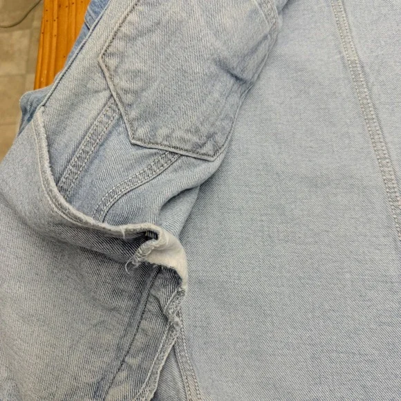 Levis Relaxed Trucker Jacket Mens XL Light Wash Blue Denim Cotton Vintage Style - Picture 13 of 15